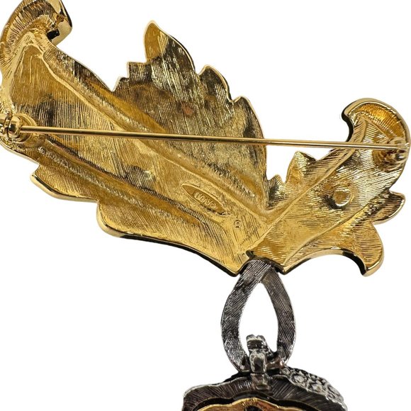 Avon Vintage Acorn Brooch - Picture 8 of 10